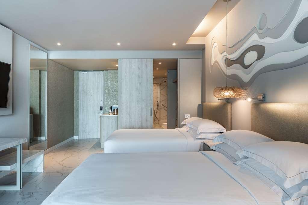 Hotel Hilton *